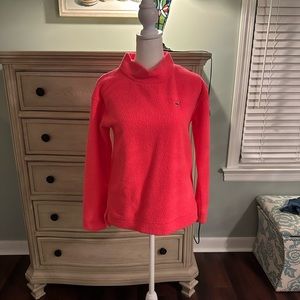 Vineyard Vines sweatshirt